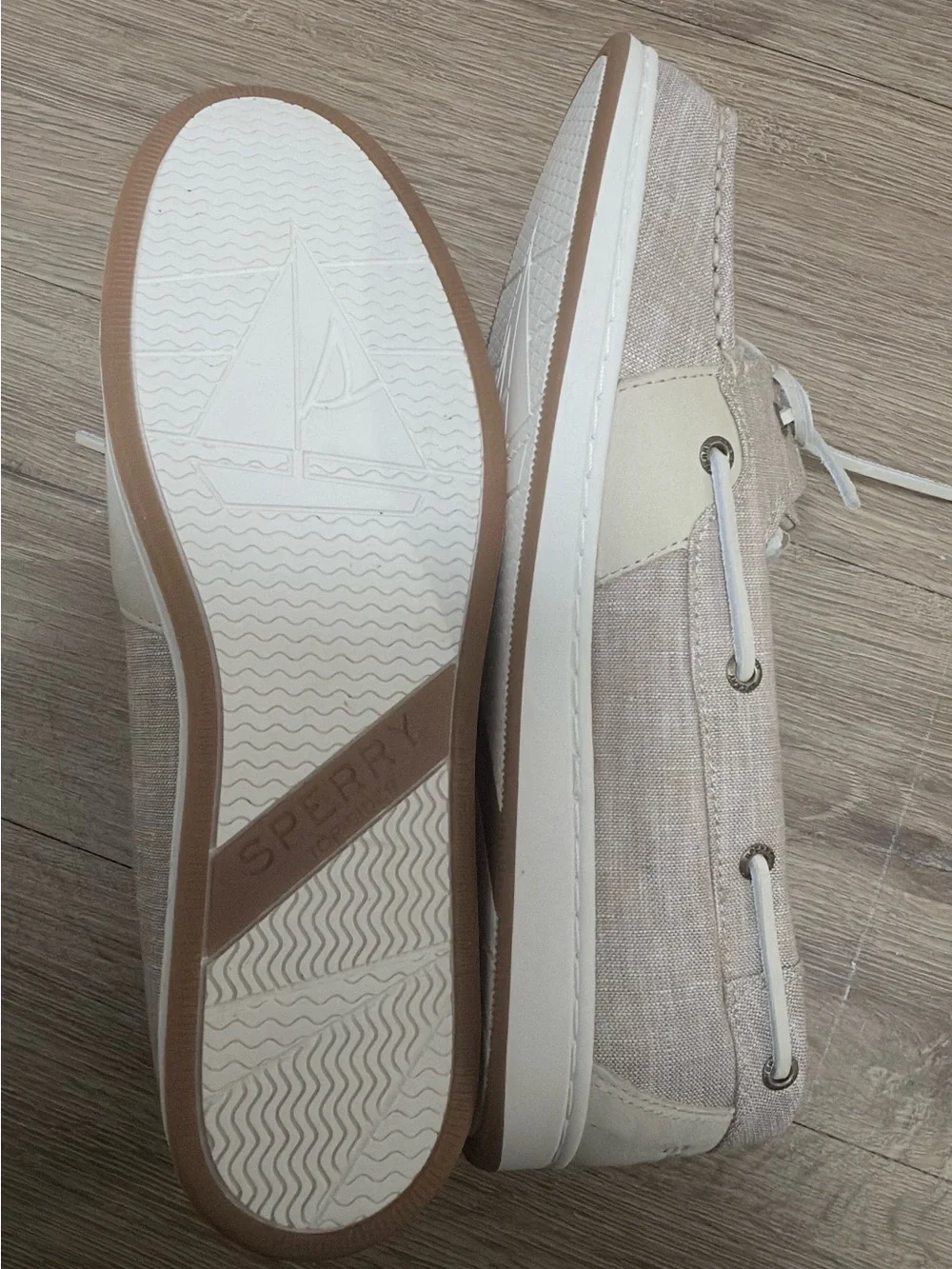 Sperry topside woman Light Beige Canvas Boat Shoes with White Laces